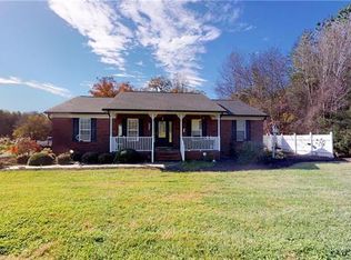 463 Blossom Hill Rd, Lincolnton, NC 28092