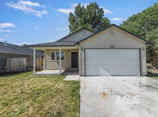 624 6th, Emmett, ID 83617