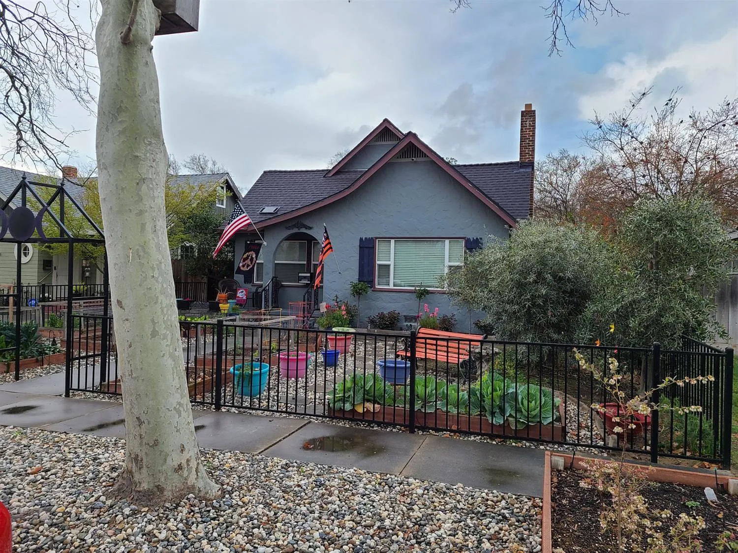 1321 Myrtle St photo 1