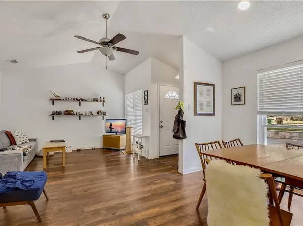 1300 Fairbanks Dr #B, Austin, TX 78752