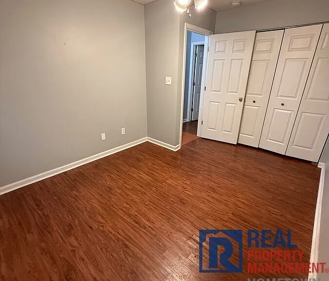 244 Palmetto St — Photo 9