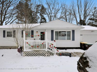 2816 Memory Ln, Lansing, MI, 48911