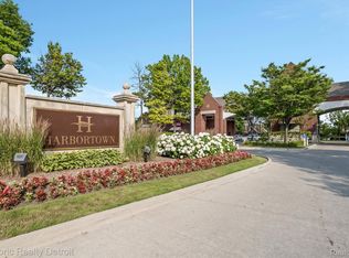 250 E Harbortown Dr APT 1103, Detroit, MI 48207