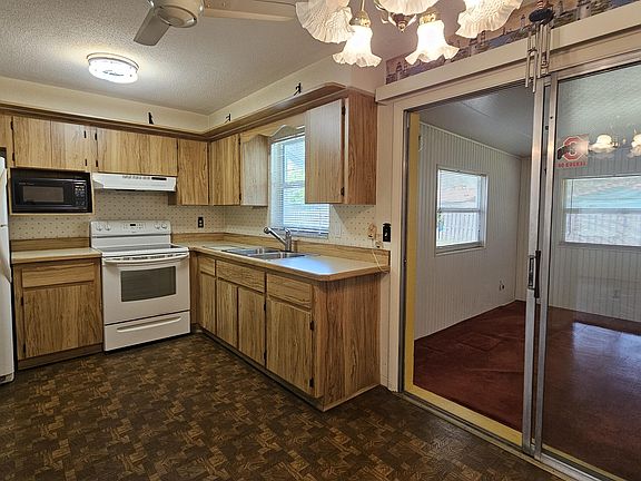 5th image of 1119 3rd St