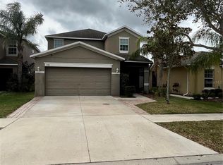946 Seminole Sky Dr, Ruskin, FL 33570
