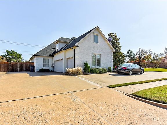 4th image of 12600 Flagstone Ct