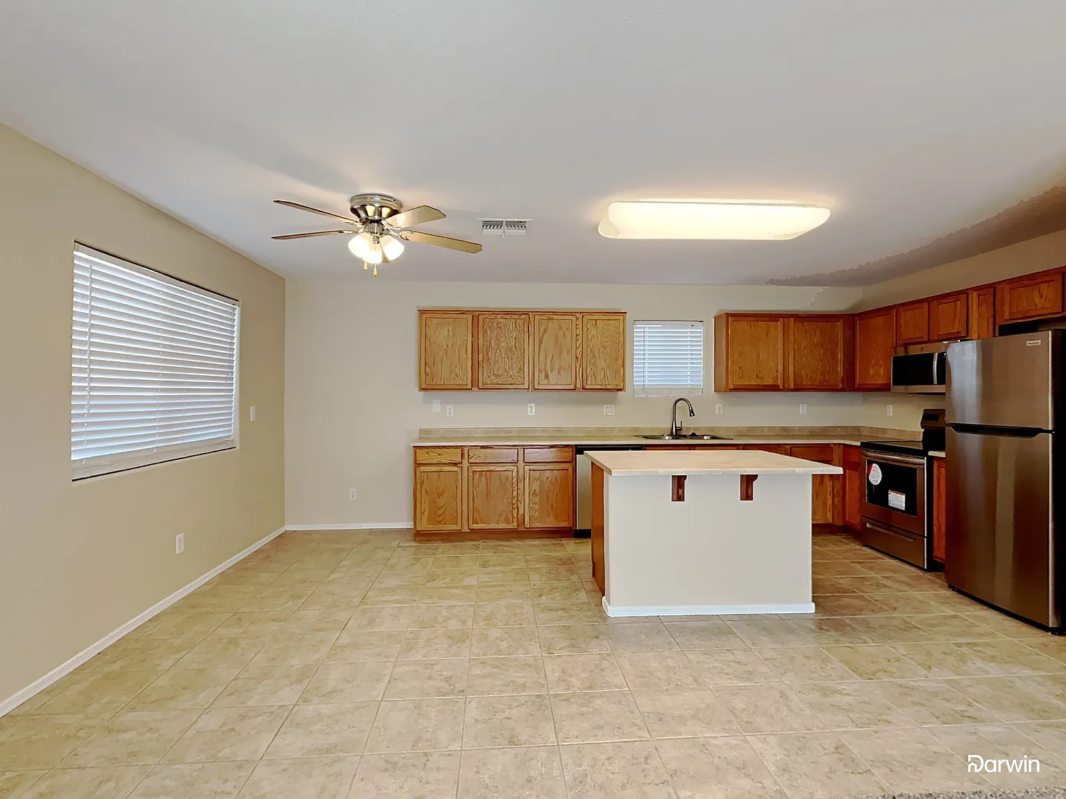 3 bed, 2.5 bath, 2425 sqft, $2,310 — Photo 2