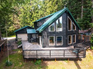 7724 Viewridge Dr, Maple Falls, WA 98266