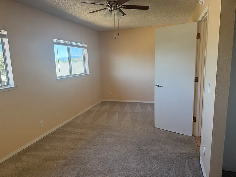 125 Amberidge Dr — Photo 17