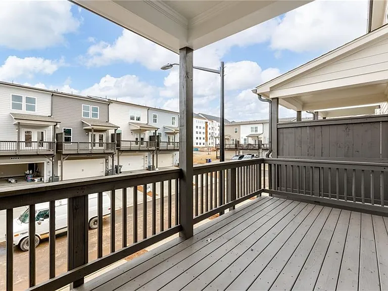 422 Herring Dr — Photo 4