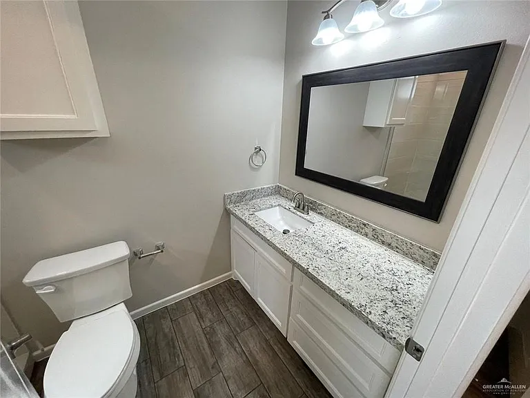 5805 Sandpiper Ave #4 — Photo 11