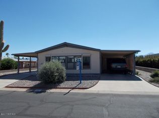 75 W Rama Dr, Green Valley, AZ 85614
