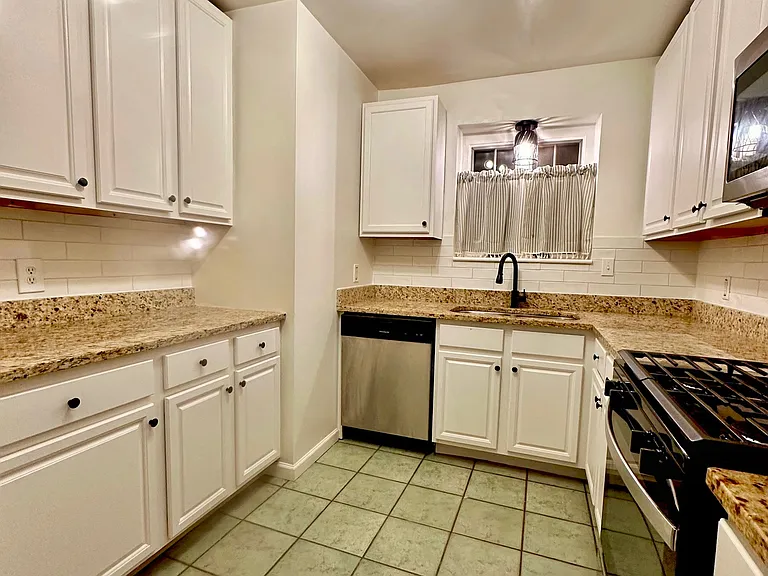 7535 York Dr #1 — Photo 8
