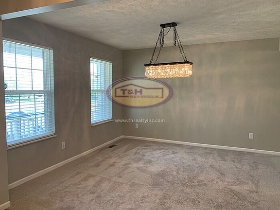4th image of 5834 Bonneville Way
