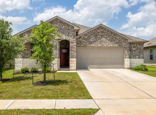 708 Quarton Dr, Hutto, TX 78634