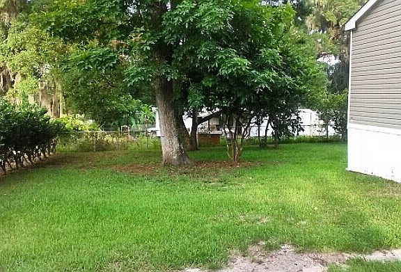 5th image of 36910 Oakwood Ave