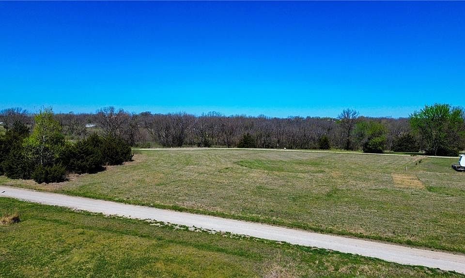1st image of 9-13 Badger Dr #17