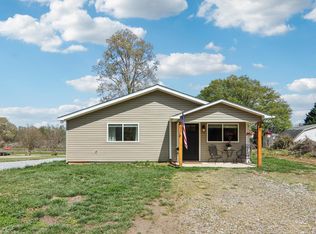 111 W Crawford St, Landrum, SC 29356