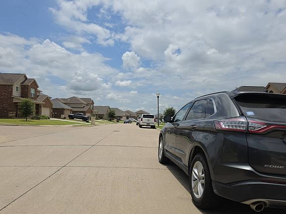 4th image of 20 Heron Dr