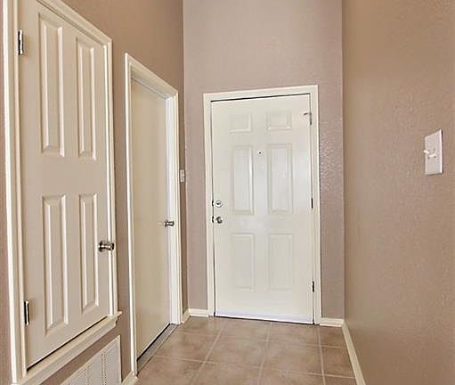 2nd image of 4701 Silver Wood Ct