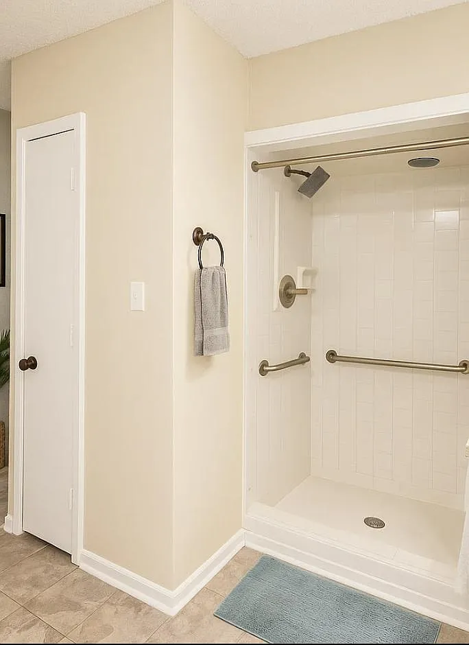 4 bed, 2.0 bath, 1557 sqft, $1,027 — Photo 4