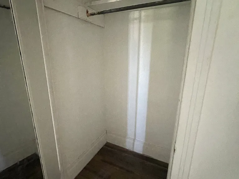 164 Helen St #2 — Photo 7