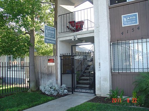 5th image of 4154 46th St APT 04