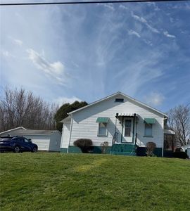 94 S Lee Ave, New Castle, PA, 16101