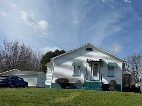 94 S Lee Ave, New Castle, PA 16101