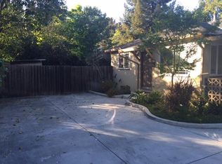 700 Mariposa Ave APT 4, Mountain View, CA 94041