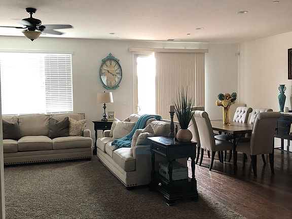 5th image of 3907 E Laura Ave