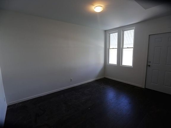 Front Room/Living Area