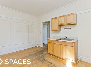 715 W Brompton Ave #69, Chicago, IL 60657