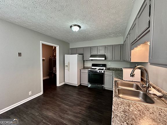 5th image of 292 Timber Creek Ln SW