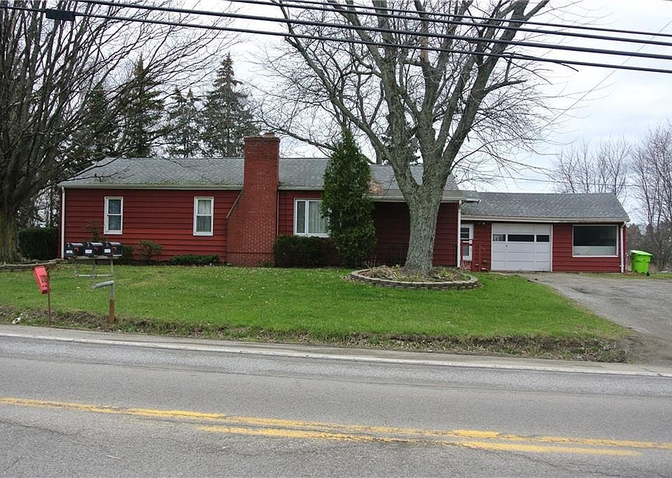 2nd image of 4390 Station Rd