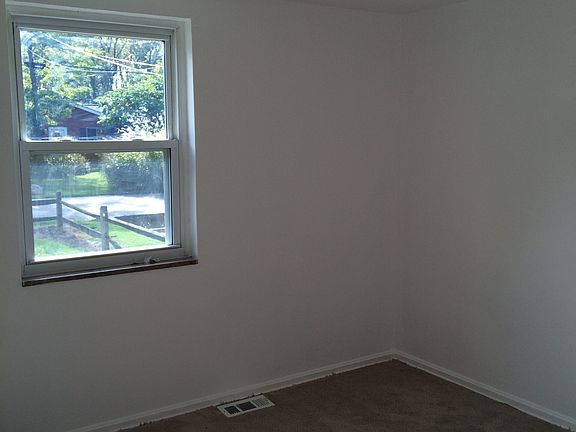 5th image of 36339 S Riverview Dr