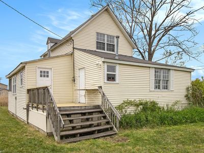 8049 S Channel Dr, Harsens Island, MI, 48028
