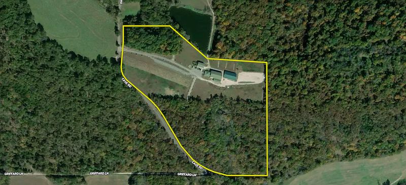 1st image of 21124 Cave Rd