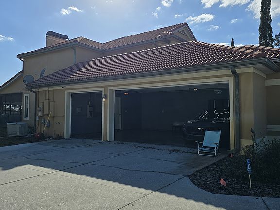 3rd image of 502 W Lester Rd