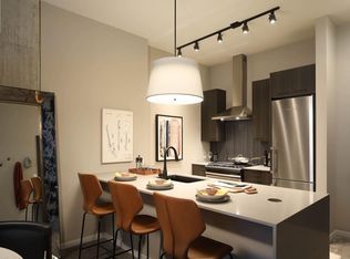 1000 W Randolph St #405, Chicago, IL 60607