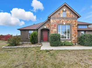 325 Montana Ct, Rhome, TX 76078