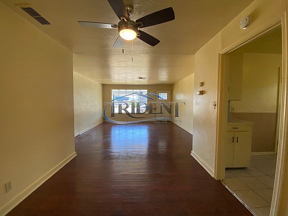 5th image of 1017 Ramirez St