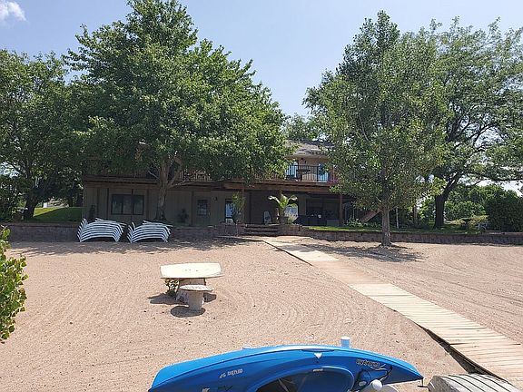 3rd image of 1911 Buena Vista Point