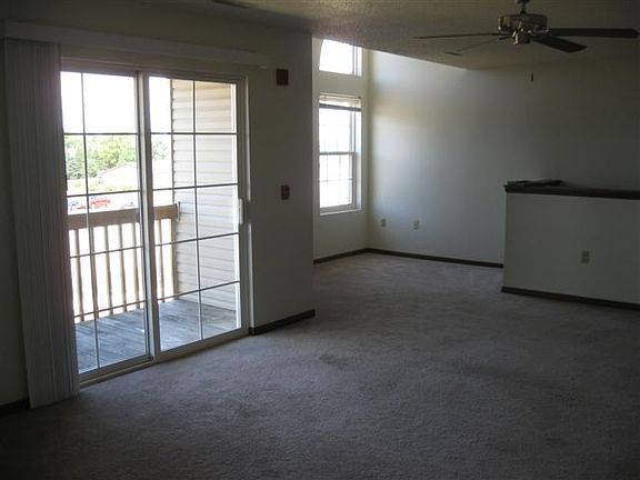 4th image of 600 Buwalda Dr