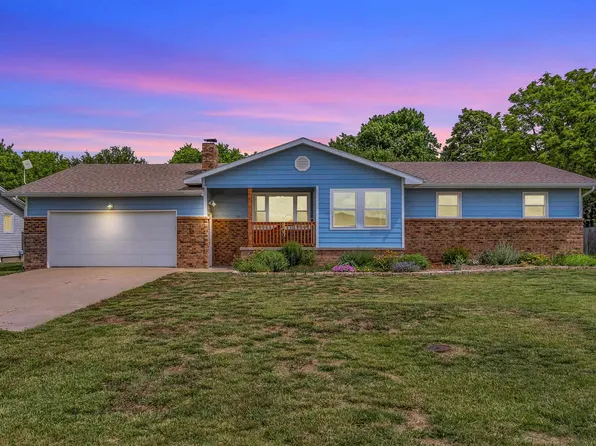 702 E Central St, Whitewater, KS 67154
