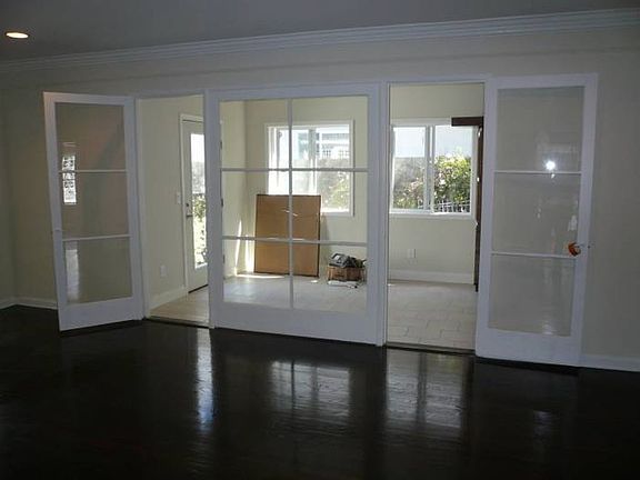 4th image of 9022 Alcott St