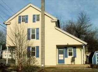 128 Pleasant Valley Rd, Pine Grove, PA 17963