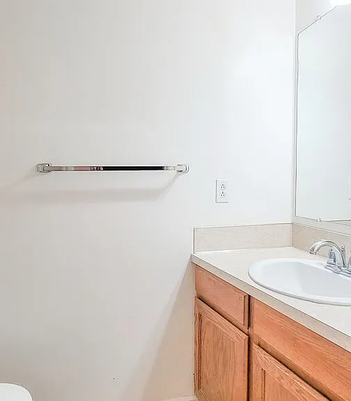 392 W 400 N — Photo 29