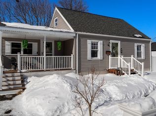 32 Packard Rd, Stoughton, MA 02072