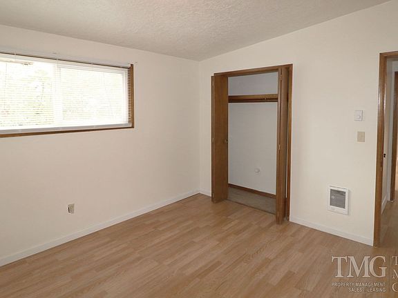 5th image of 2908.5 NE Stapleton Rd